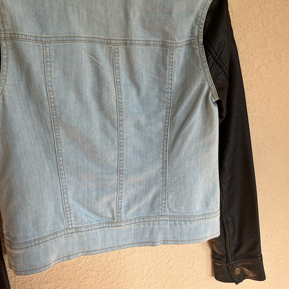 Light Blue Jean Jacket with Faux Leather Sleeves, Size Small - Picture 5 of 11